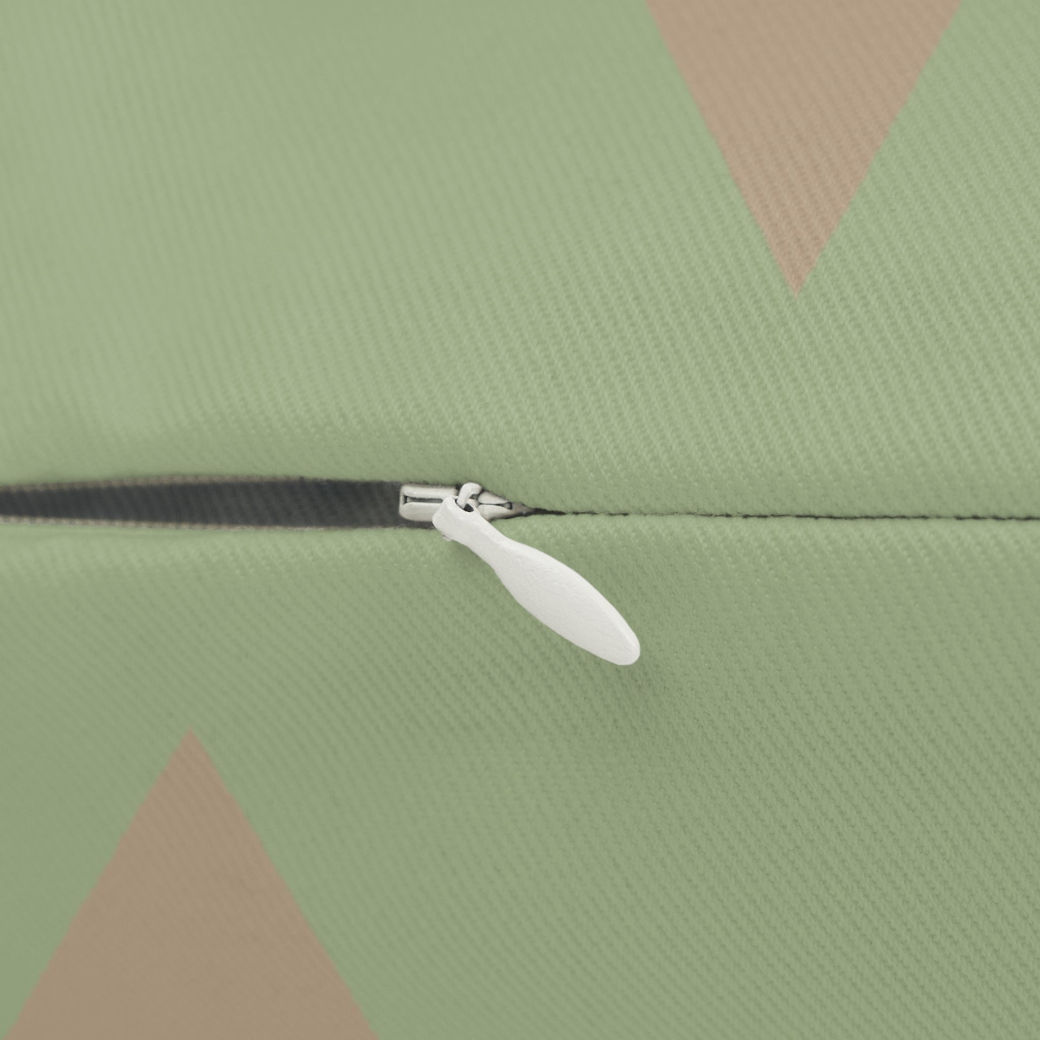 Schist Green Jute Triangle Pattern Lumbar Pillow Zipper 