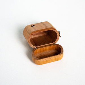 Signature Freebrd | Wooden AirPods Case